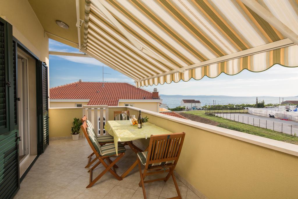 Apartments Leon Podstrana Rom bilde